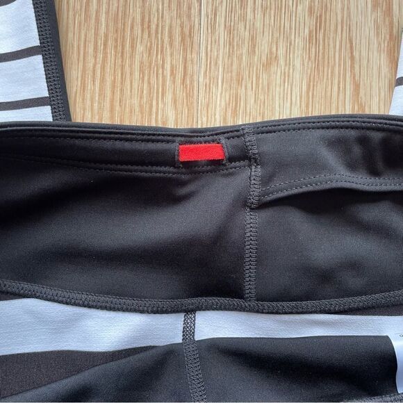 Athleta Black/White Striped Leggings - Size: XS - Picture 7 of 11